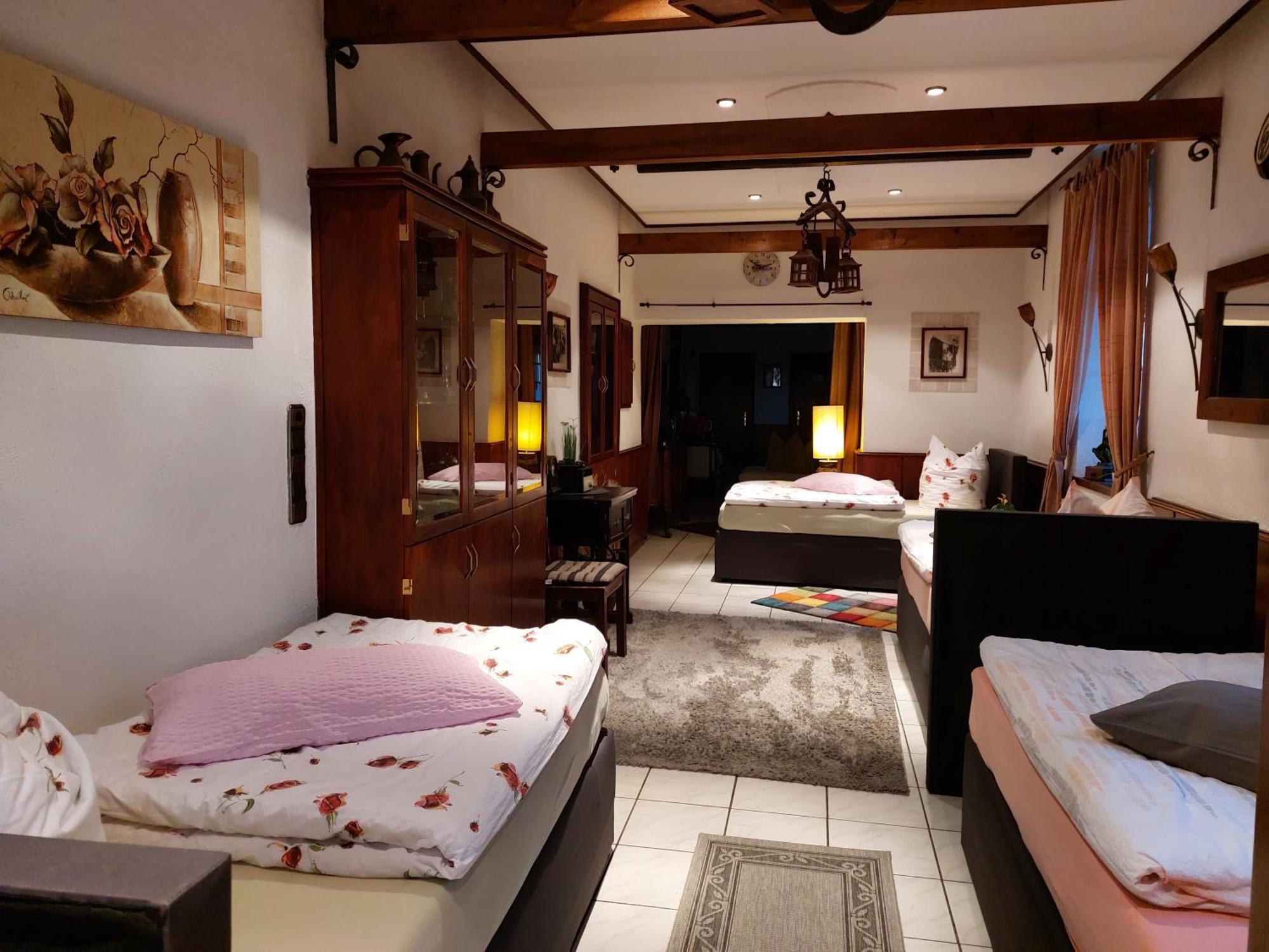Ferienwohnung Villa Del Viola Leonardo Apartment Heinsberg  Ngoại thất bức ảnh