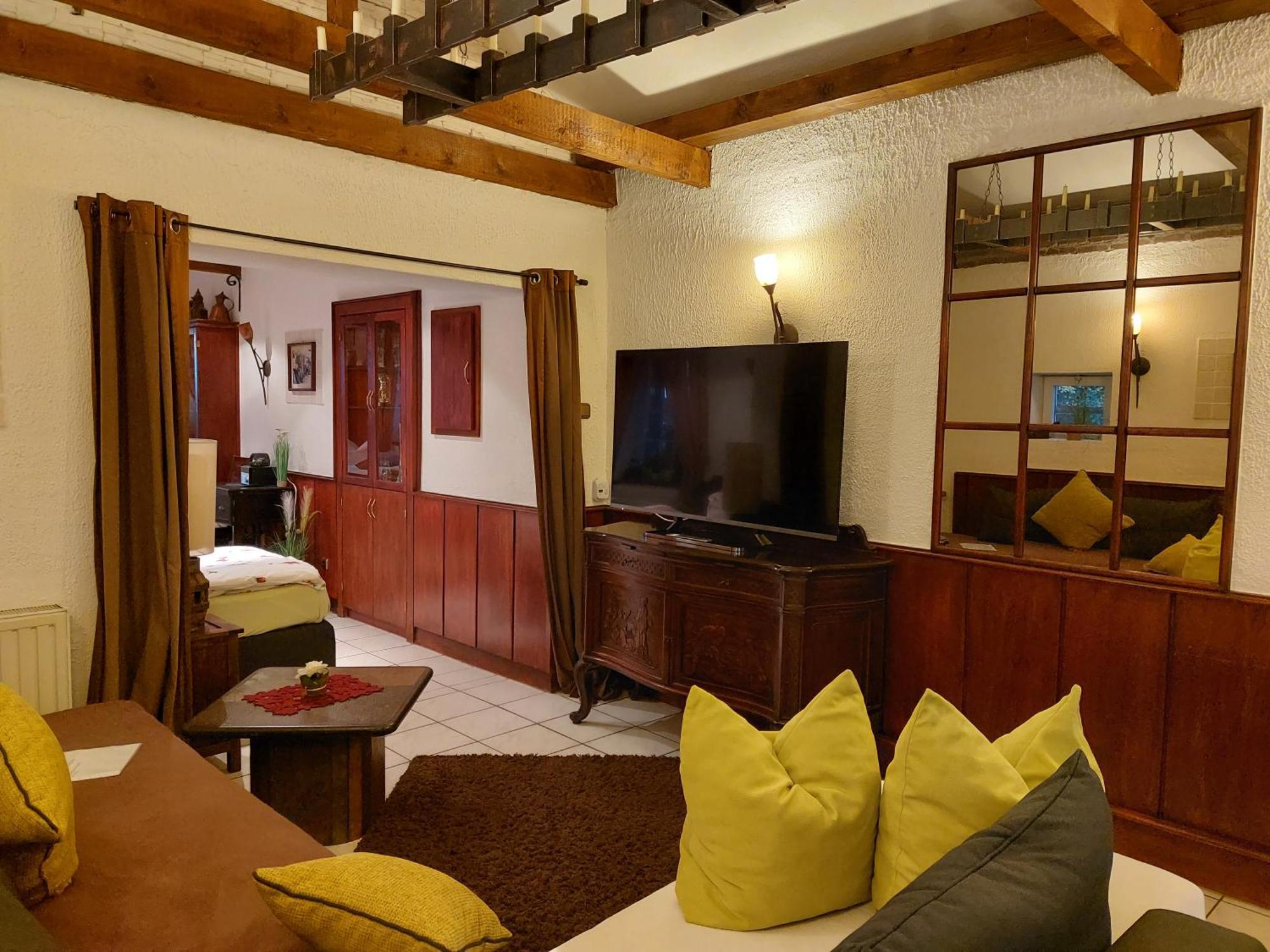 Ferienwohnung Villa Del Viola Leonardo Apartment Heinsberg  Ngoại thất bức ảnh